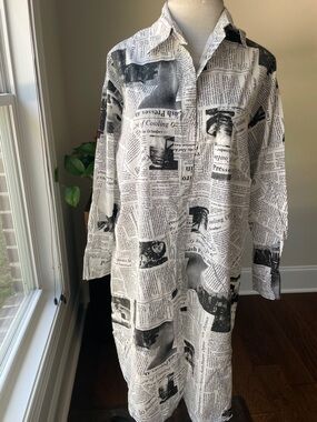 Newspaper Print Long Sleeve Shirt Dress - Black & White